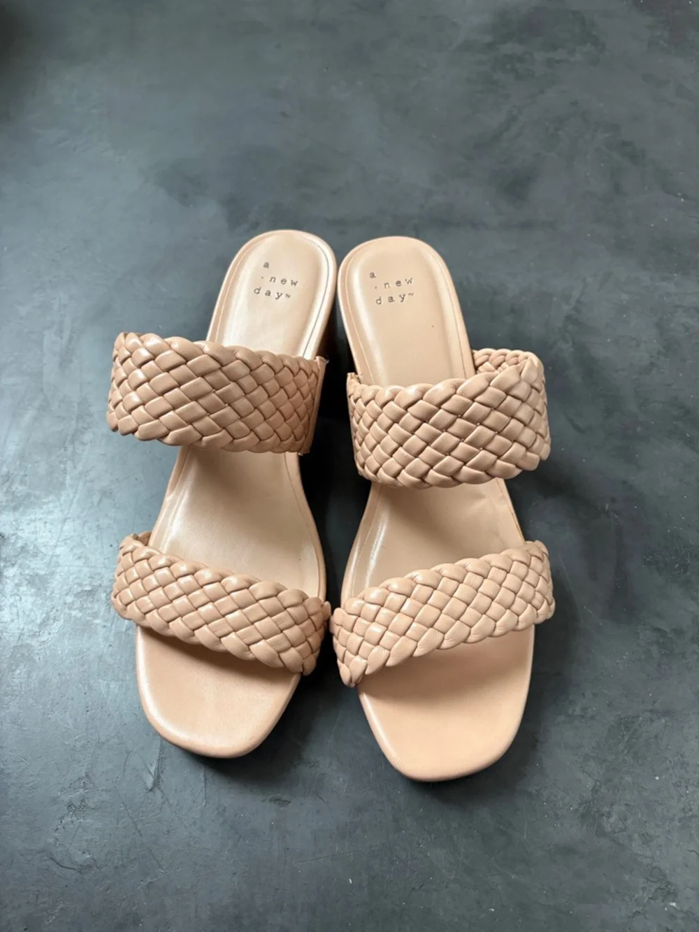 A New Day Woven Slides - Picture 2 of 6